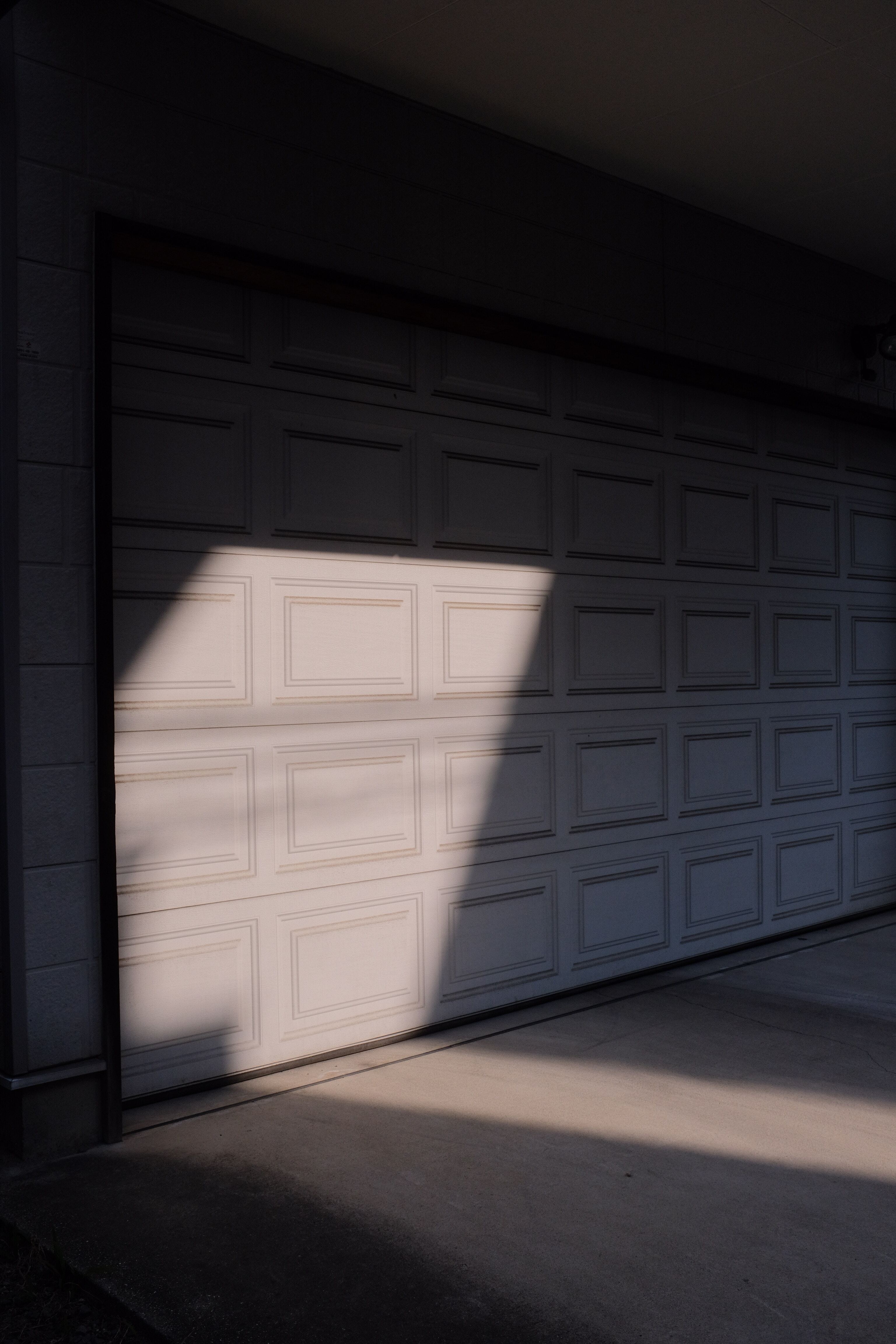 Local Garage Door Experts Wetaskiwin